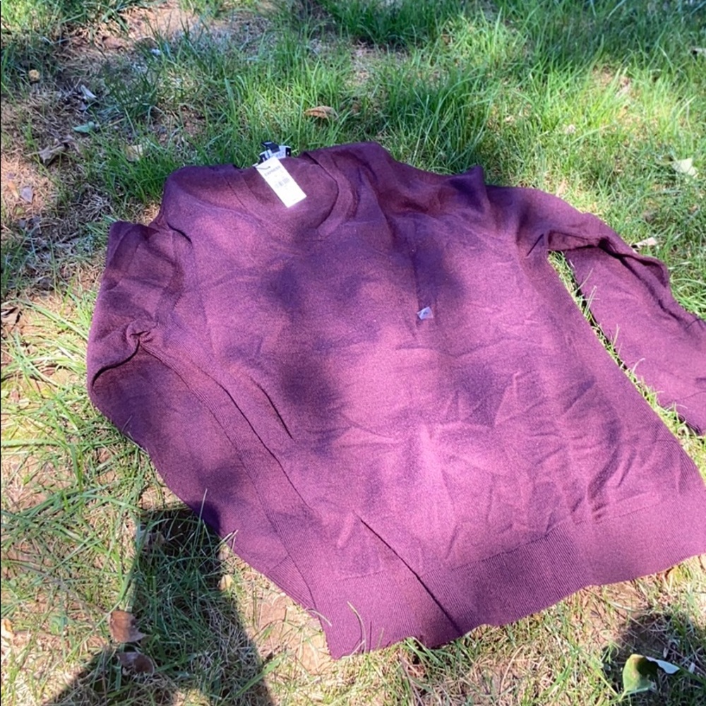 Men’s Express sweater - Picture 2 of 7